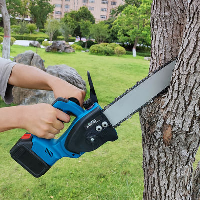 Outdoor 12 Inch Single Hand Chainsaw 650W Electric Motor Cordless Chainsaw